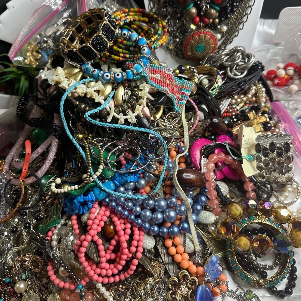 Holy Moly 21 lbs of preowned Jewelry